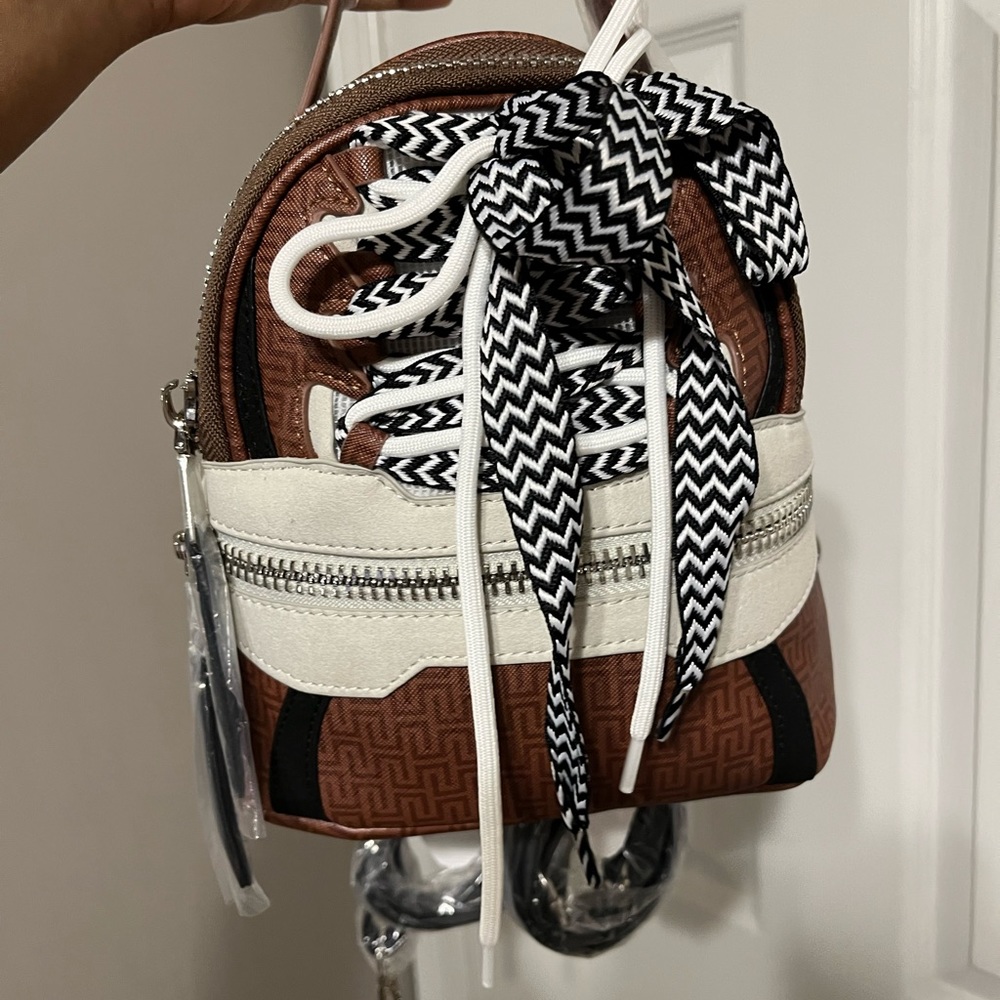 Steve Madden backpack purse